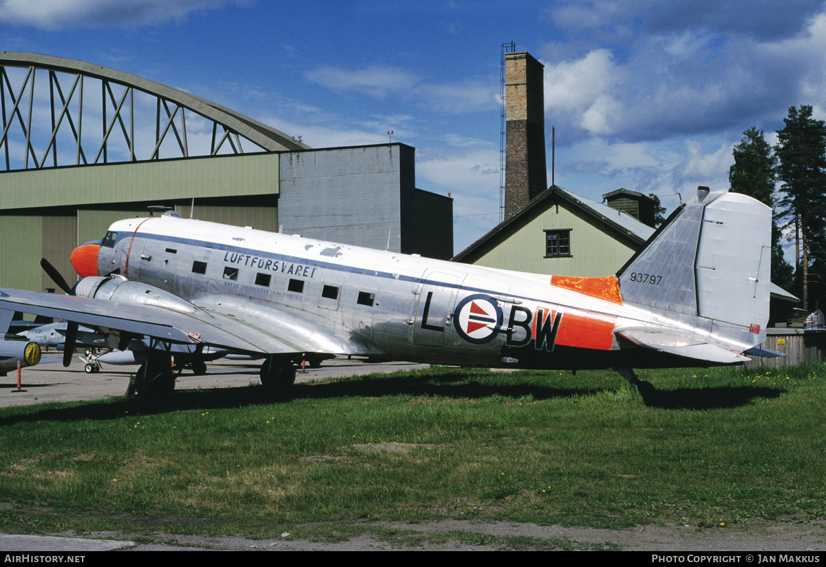 Aircraft Photo of 93797 | Douglas C-47A Skytrain | Norway - Air Force | AirHistory.net #782390