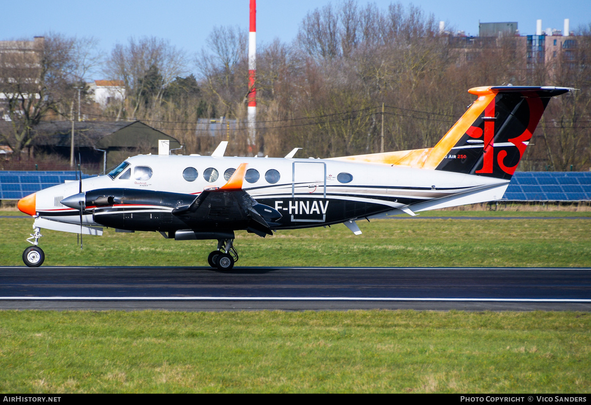 Aircraft Photo of F-HNAV | Beechcraft 250 King Air (200GT) | AirHistory.net #782513