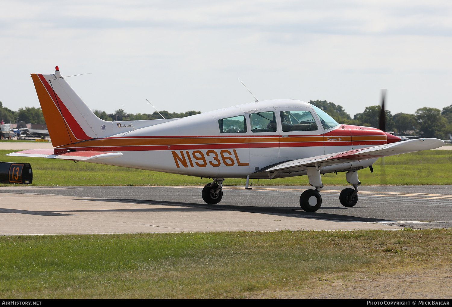 Aircraft Photo of N1936L | Beech C23 Sundowner 180 | AirHistory.net #782547