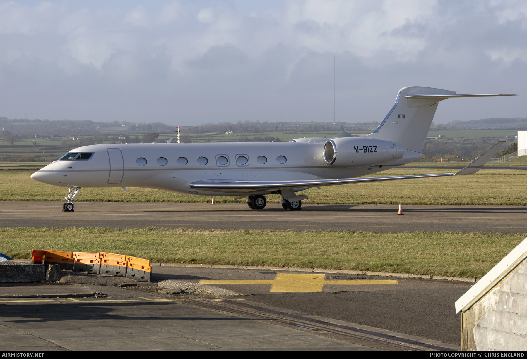 Aircraft Photo of M-BIZZ | Gulfstream Aerospace G650ER (G-VI) | AirHistory.net #782643