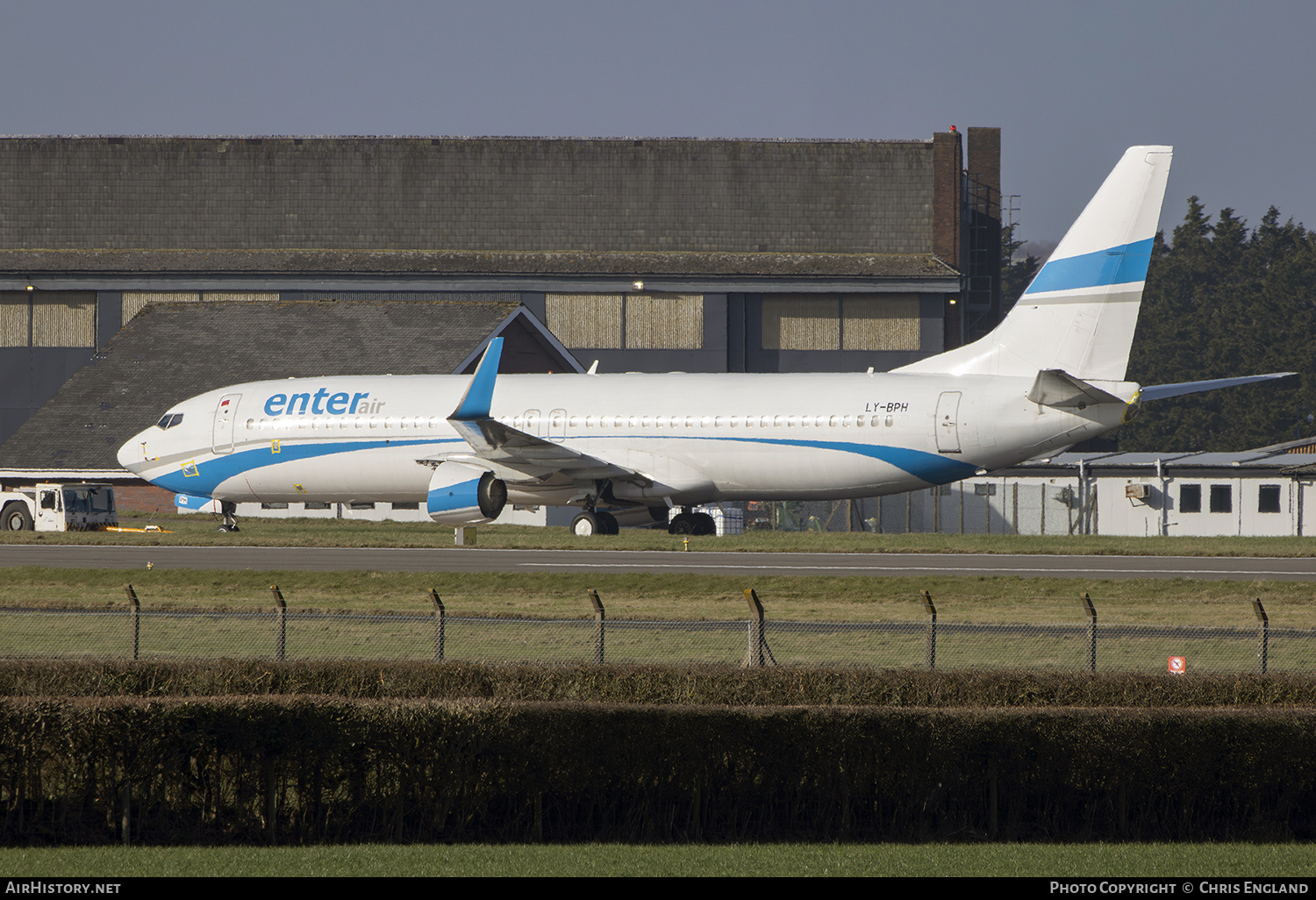 Aircraft Photo of LY-BPH | Boeing 737-8Q8 | Enter Air | AirHistory.net #782795