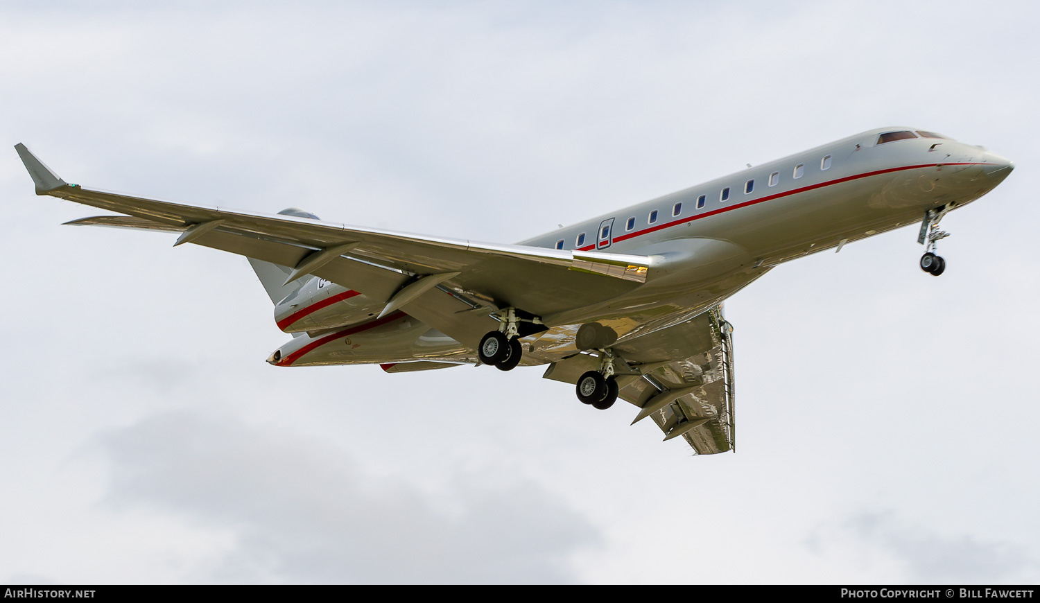 Aircraft Photo of C-GVWR | Bombardier Global 6000 (BD-700-1A10) | AirHistory.net #782879