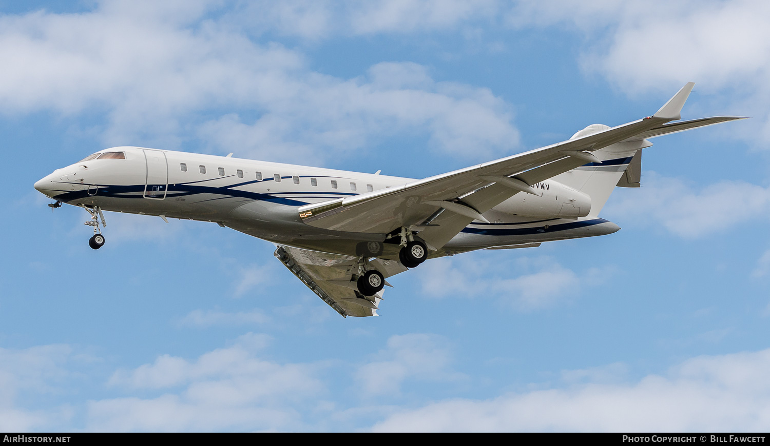 Aircraft Photo of C-GVWV | Bombardier Global 6000 (BD-700-1A10) | AirHistory.net #782930