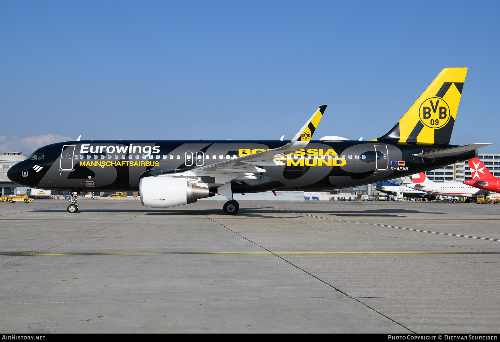 Aircraft Photo of D-AEWM | Airbus A320-214 | Eurowings | AirHistory.net #782950