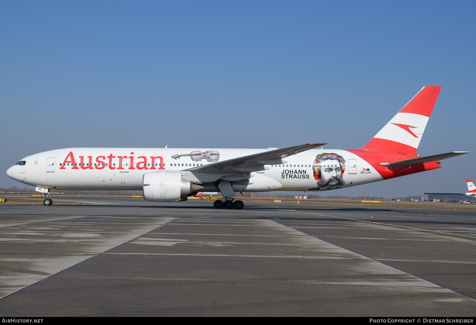 Aircraft Photo of OE-LPF | Boeing 777-2Q8/ER | Austrian Airlines | AirHistory.net #782961