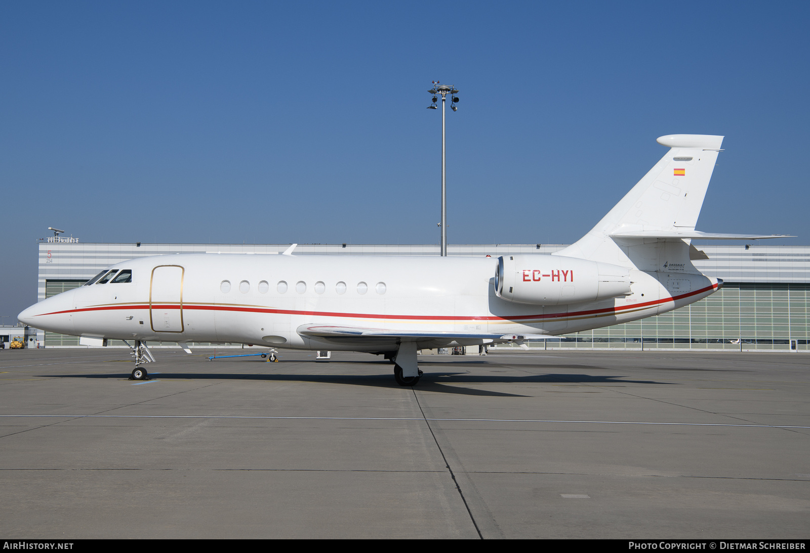 Aircraft Photo of EC-HYI | Dassault Falcon 2000 | AirHistory.net #782976