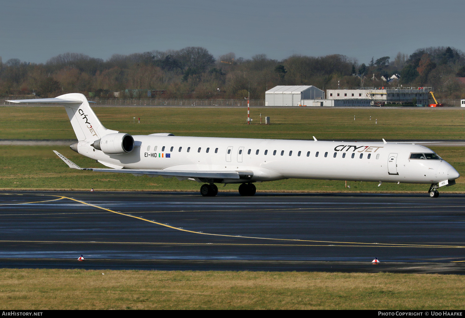Aircraft Photo of EI-HID | Bombardier CRJ-1000EL NG (CL-600-2E25) | CityJet | AirHistory.net #783034