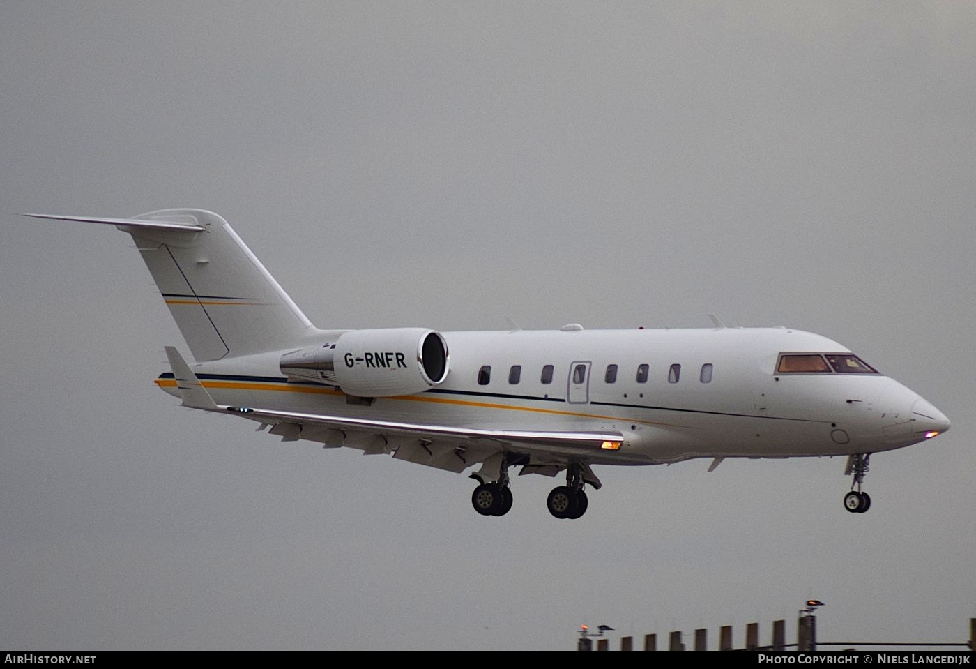 Aircraft Photo of G-RNFR | Bombardier Challenger 605 (CL-600-2B16) | AirHistory.net #783079