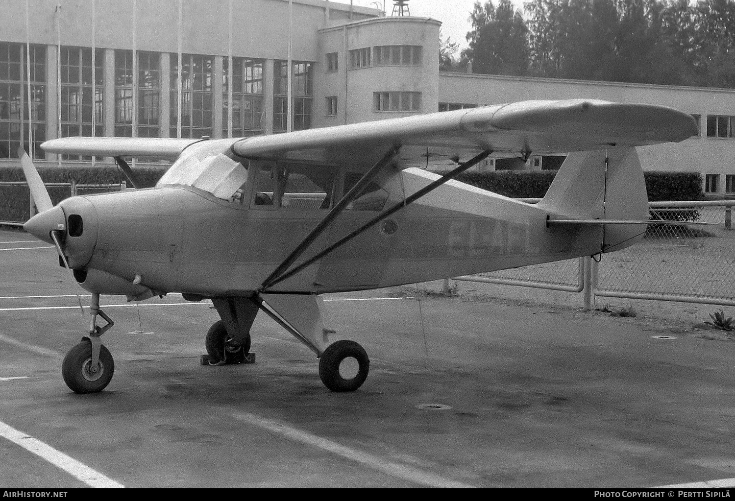 Aircraft Photo of EL-AFL | Piper PA-22-160 Tri-Pacer | AirHistory.net #783126