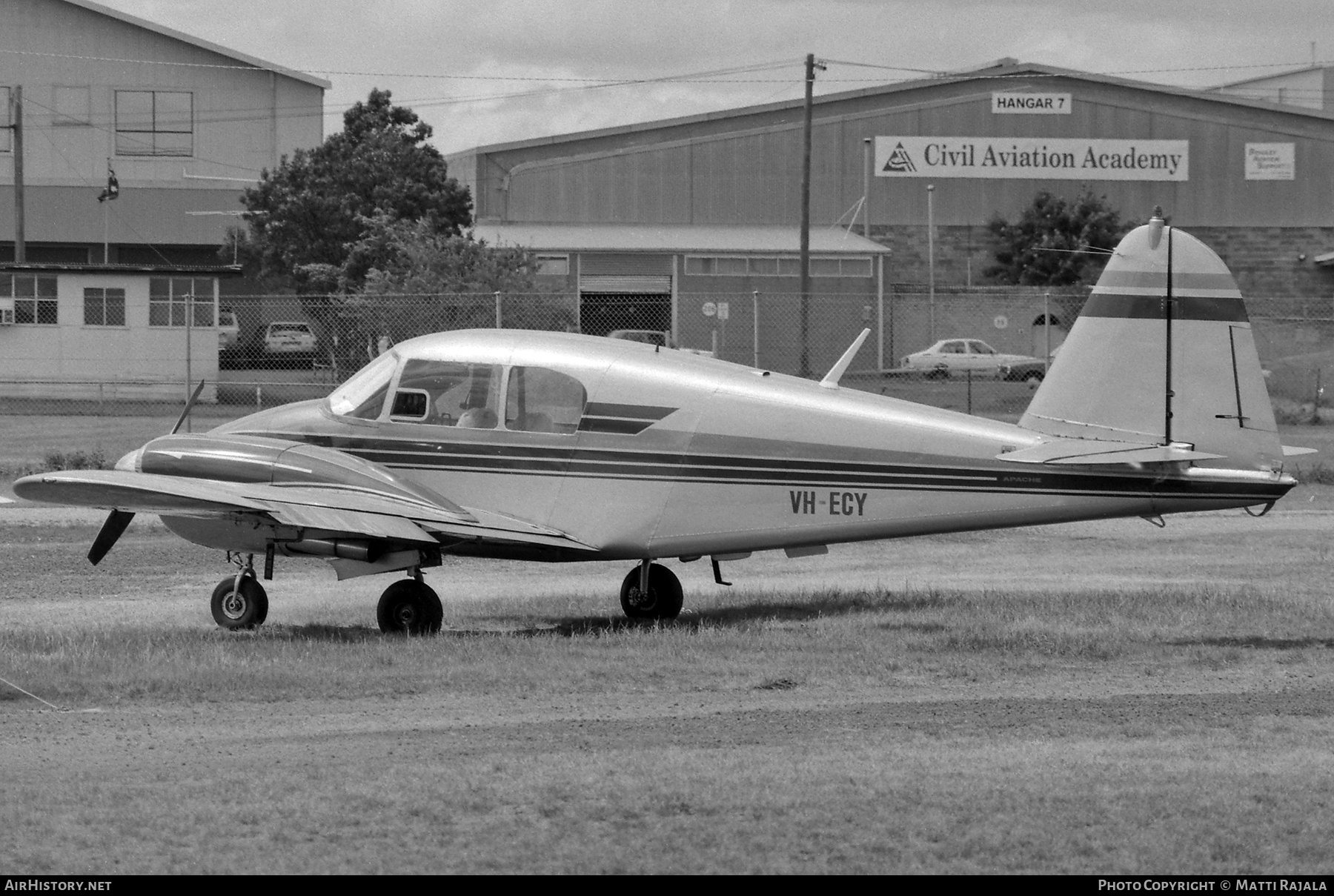 Aircraft Photo of VH-ECY | Piper PA-23 Apache | AirHistory.net #783137
