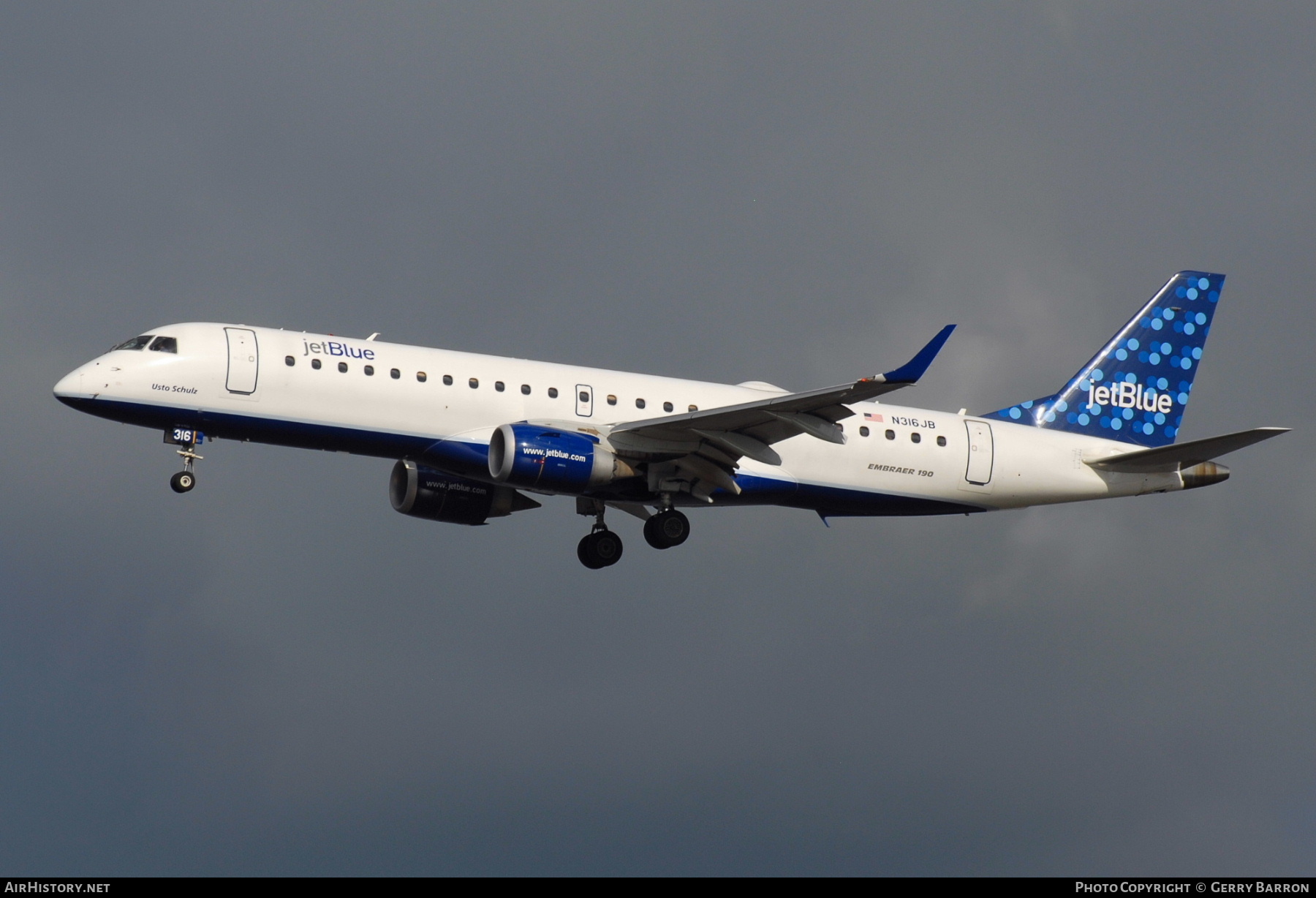 Aircraft Photo of N316JB | Embraer 190AR (ERJ-190-100IGW) | JetBlue Airways | AirHistory.net #783199