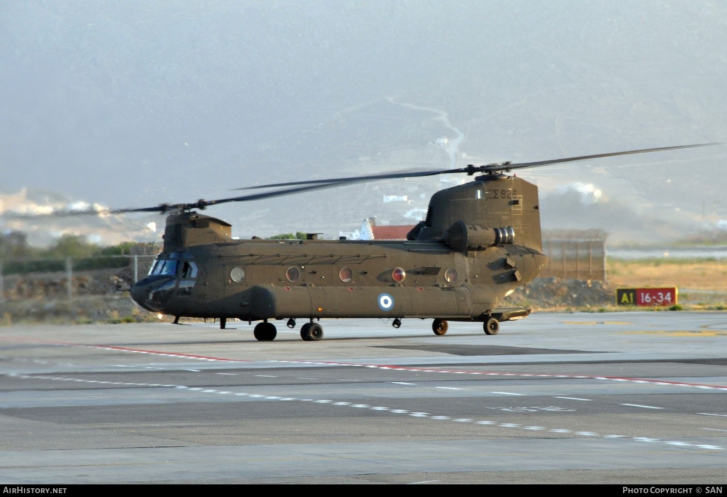 Aircraft Photo of ES926 | Boeing CH-47D Chinook (414) | Greece - Army | AirHistory.net #783233
