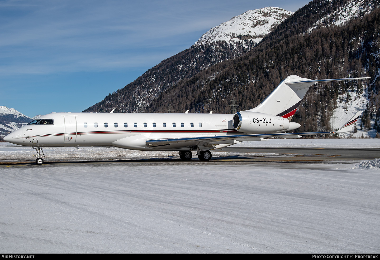 Aircraft Photo of CS-GLJ | Bombardier Global 6500 (BD-700-1A10) | AirHistory.net #783255