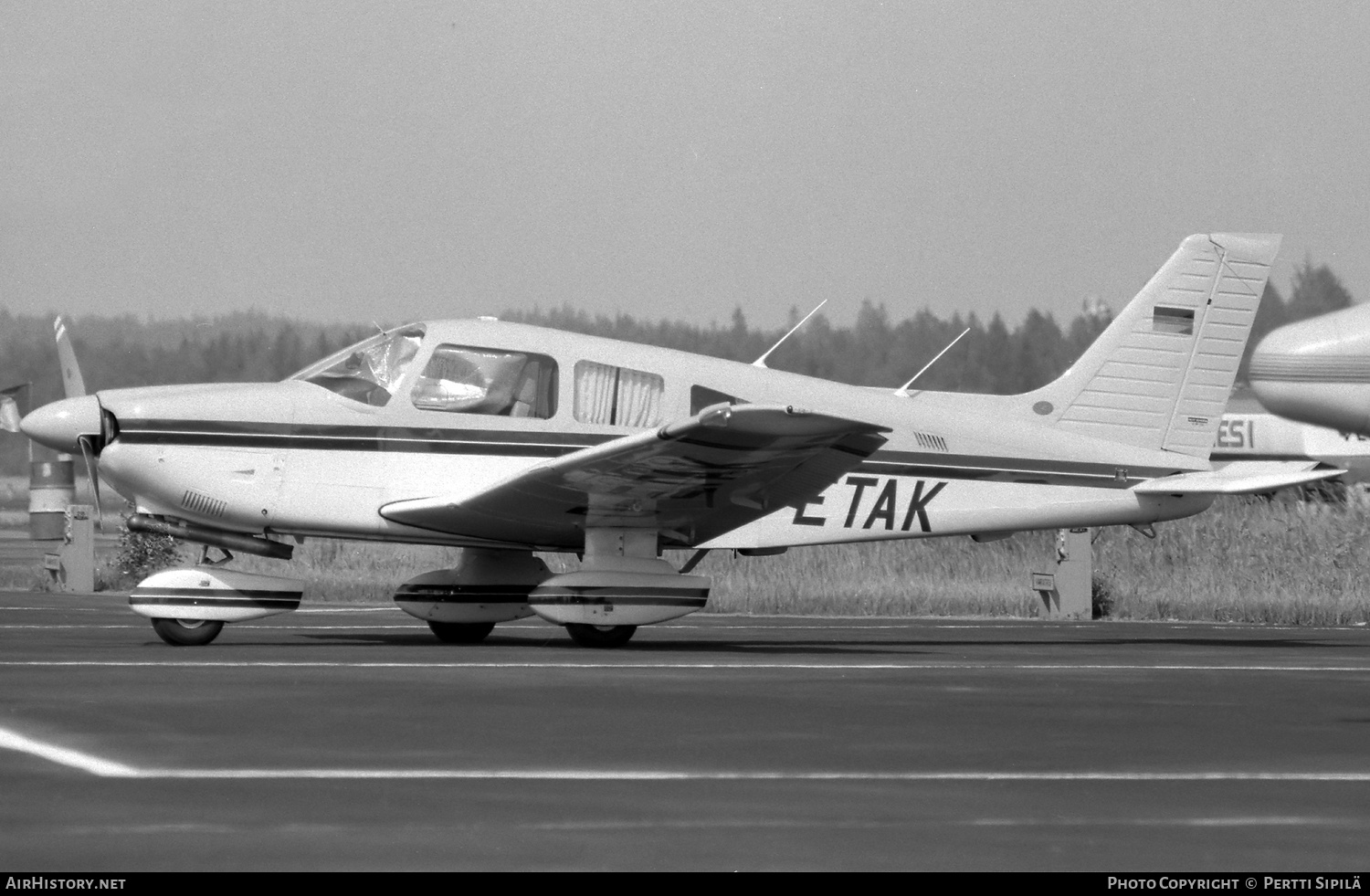 Aircraft Photo of D-ETAK | Piper PA-28-181 Archer II | AirHistory.net #783298