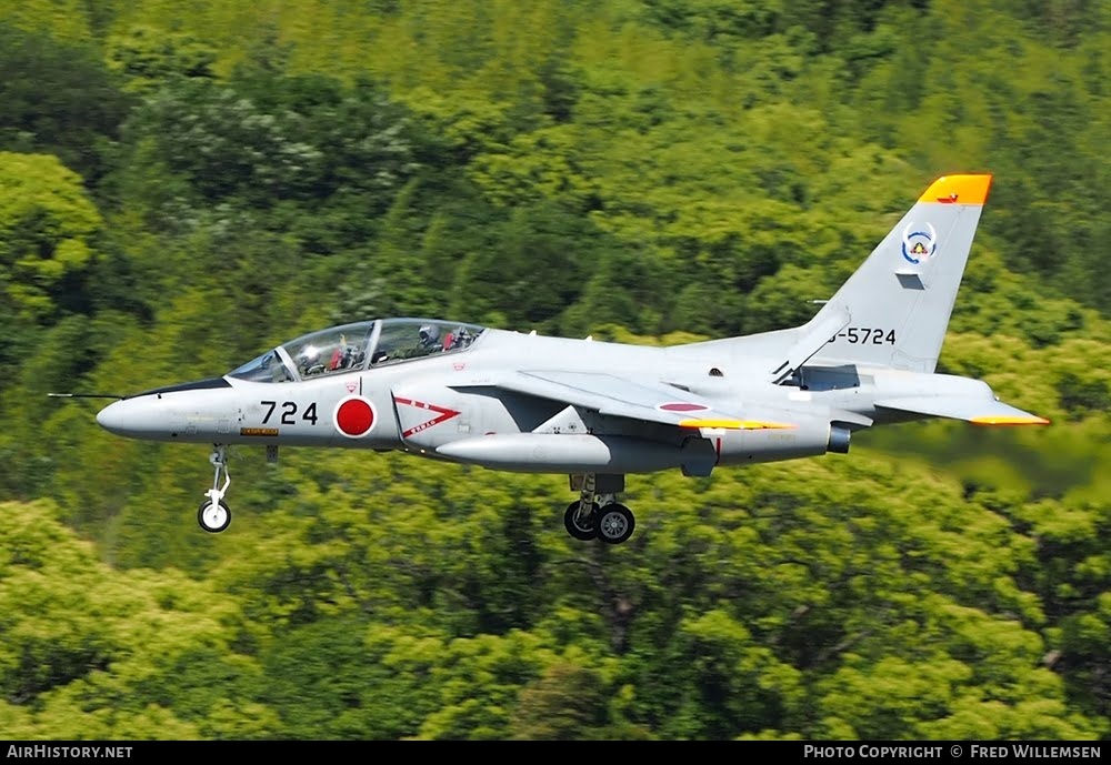 Aircraft Photo of 46-5724 | Kawasaki T-4 | Japan - Air Force | AirHistory.net #783381