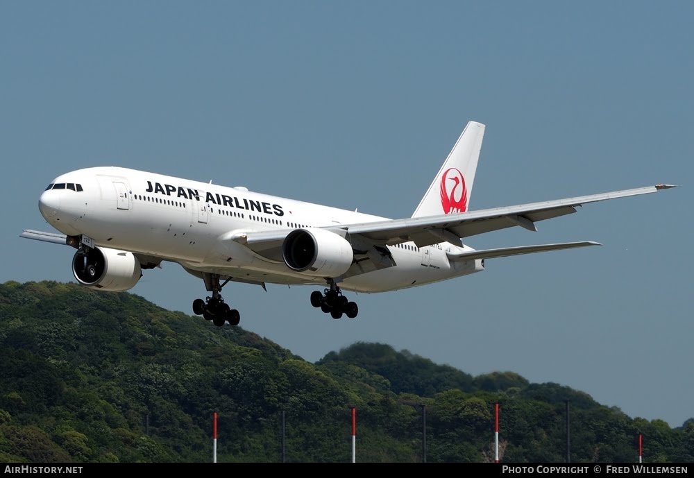 Aircraft Photo of JA772J | Boeing 777-246 | Japan Airlines - JAL | AirHistory.net #783450