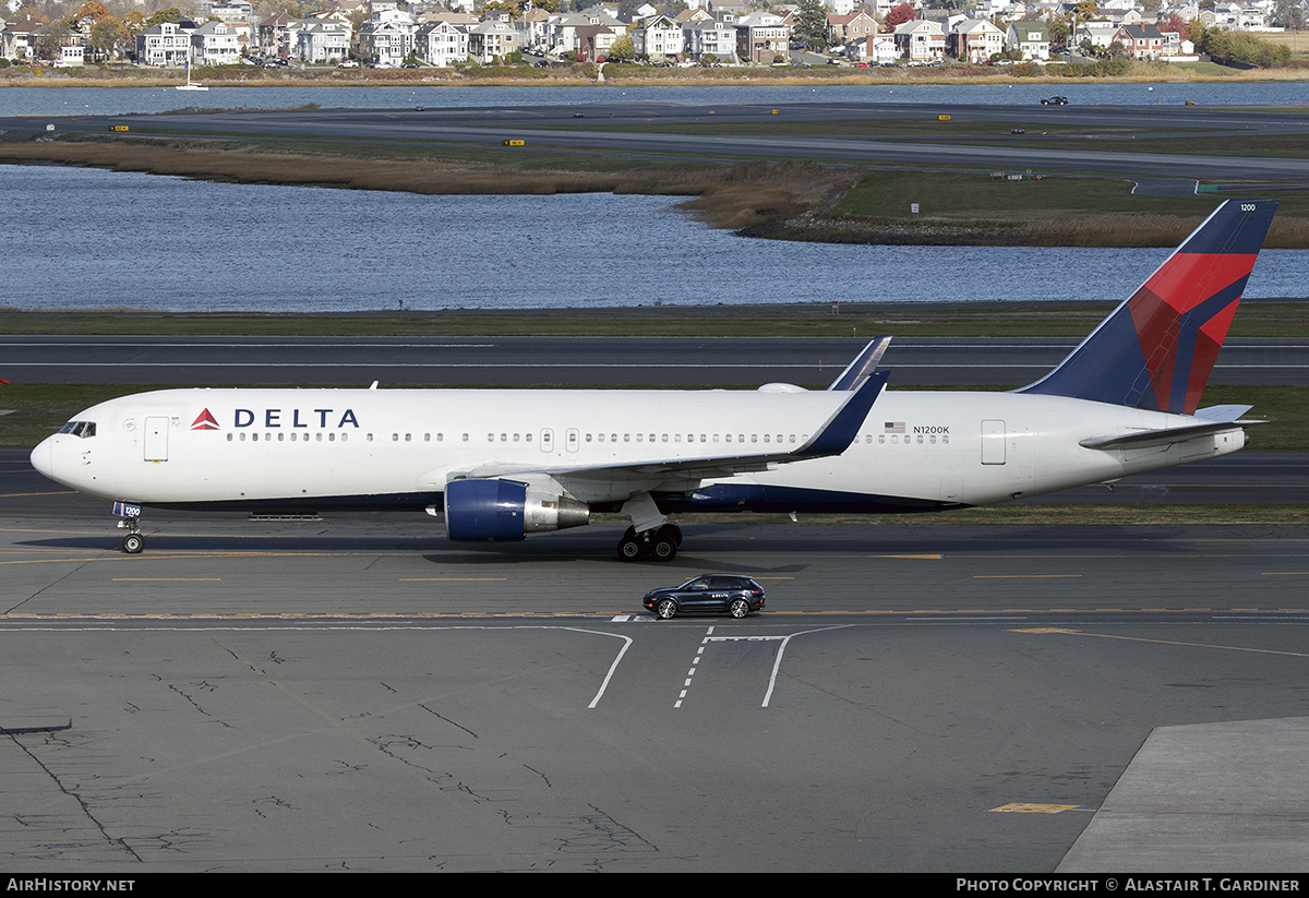 Aircraft Photo of N1200K | Boeing 767-332/ER | Delta Air Lines | AirHistory.net #783466