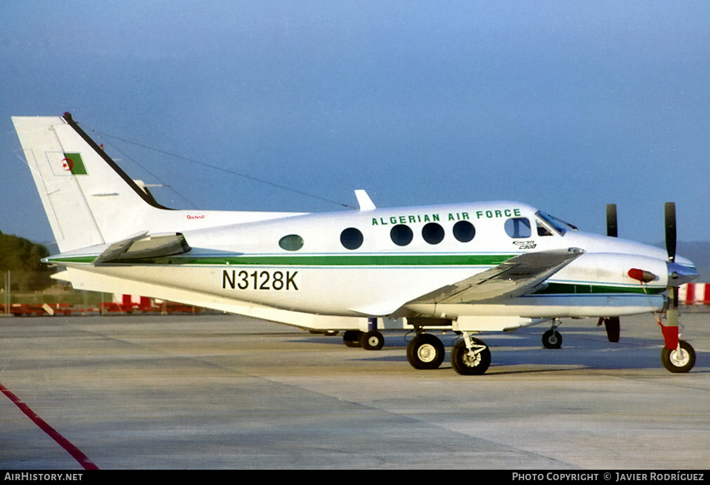 Aircraft Photo of N3128K | Beech C90B King Air | Algeria - Air Force | AirHistory.net #783495