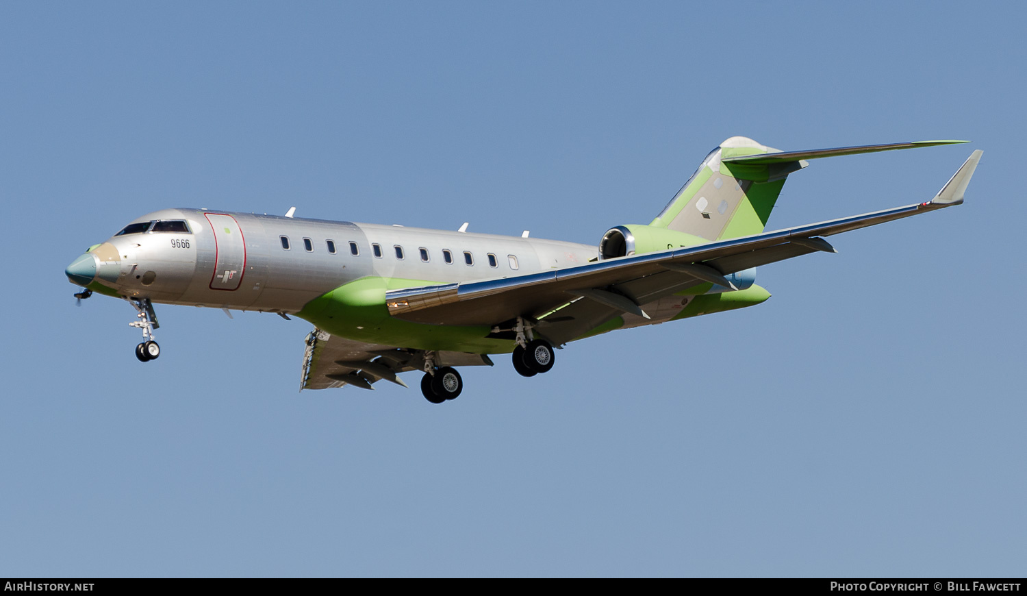 Aircraft Photo of C-FDSZ | Bombardier Global 5000 (BD-700-1A11) | AirHistory.net #783651