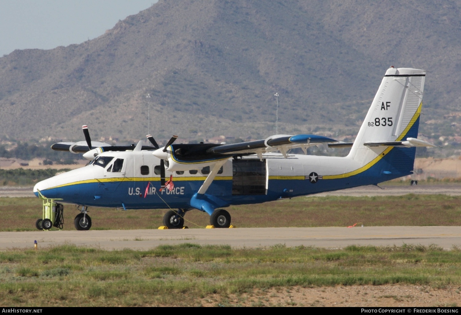 Aircraft Photo of 82-23835 | De Havilland Canada UV-18A Twin Otter | USA - Air Force | AirHistory.net #783745