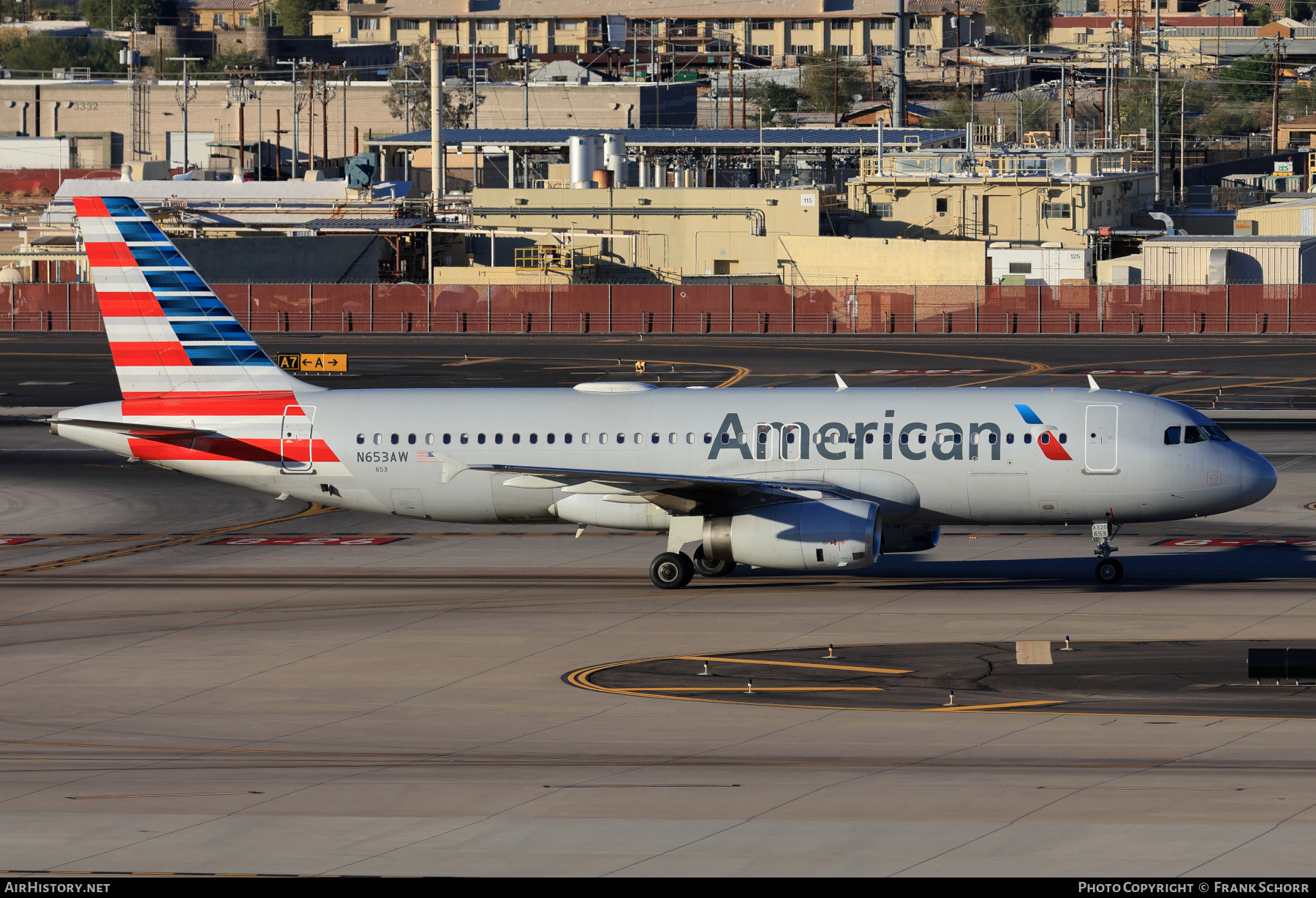 Aircraft Photo of N653AW | Airbus A320-232 | American Airlines | AirHistory.net #783868