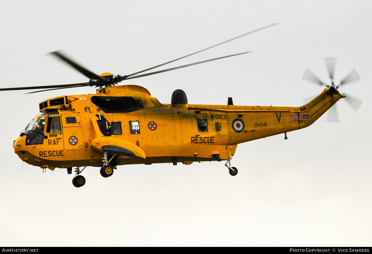 Aircraft Photo of ZH541 | Westland WS-61 Sea King HAR3A | UK - Air Force | AirHistory.net #783876