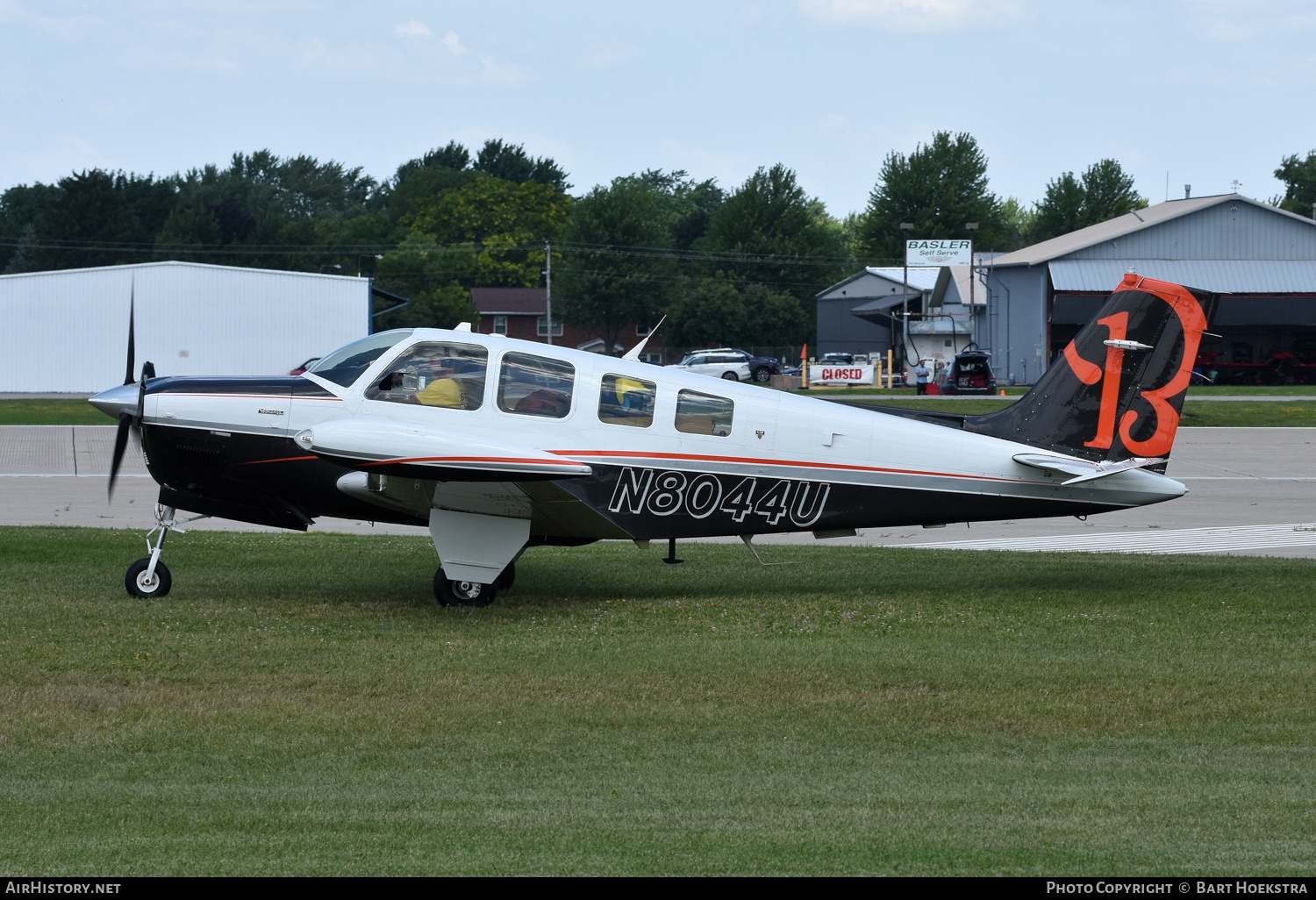 Aircraft Photo of N8044U | Beech A36 Bonanza 36 | AirHistory.net #783941