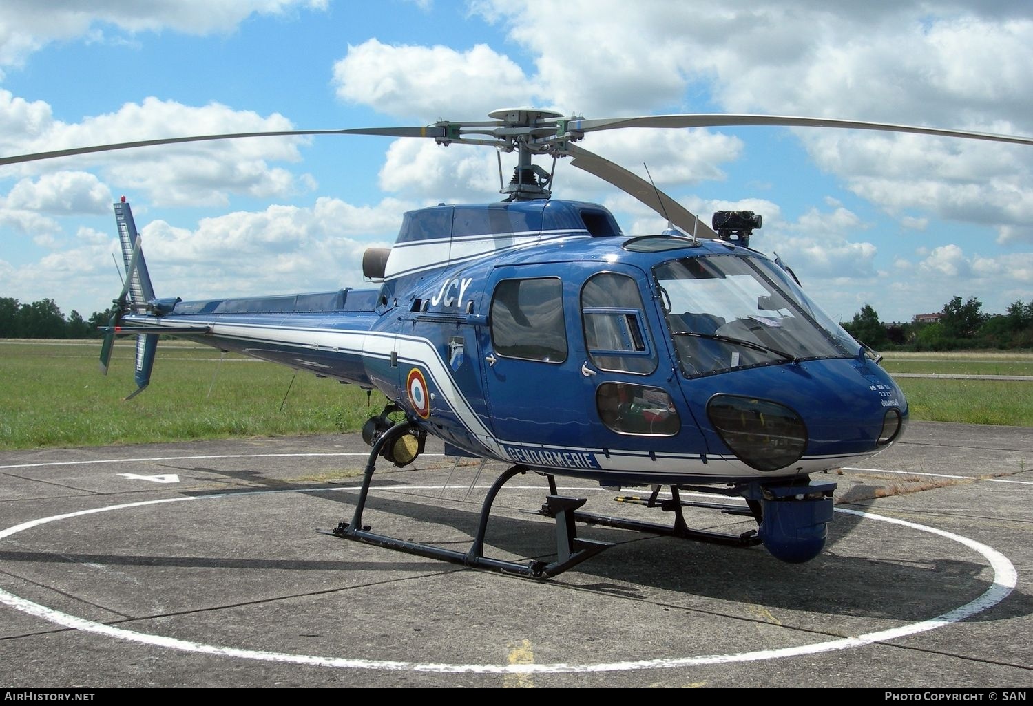 Aircraft Photo of 2221 | Aerospatiale AS-350BA Ecureuil | France - Gendarmerie | AirHistory.net #783949