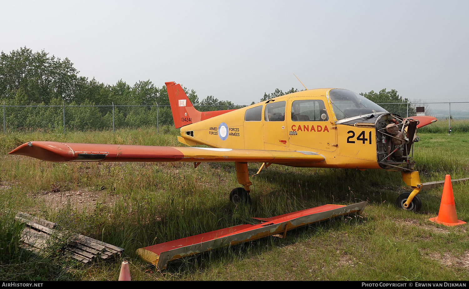Aircraft Photo of 134241 | Beech CT-134A Musketeer II | Canada - Air Force | AirHistory.net #783972
