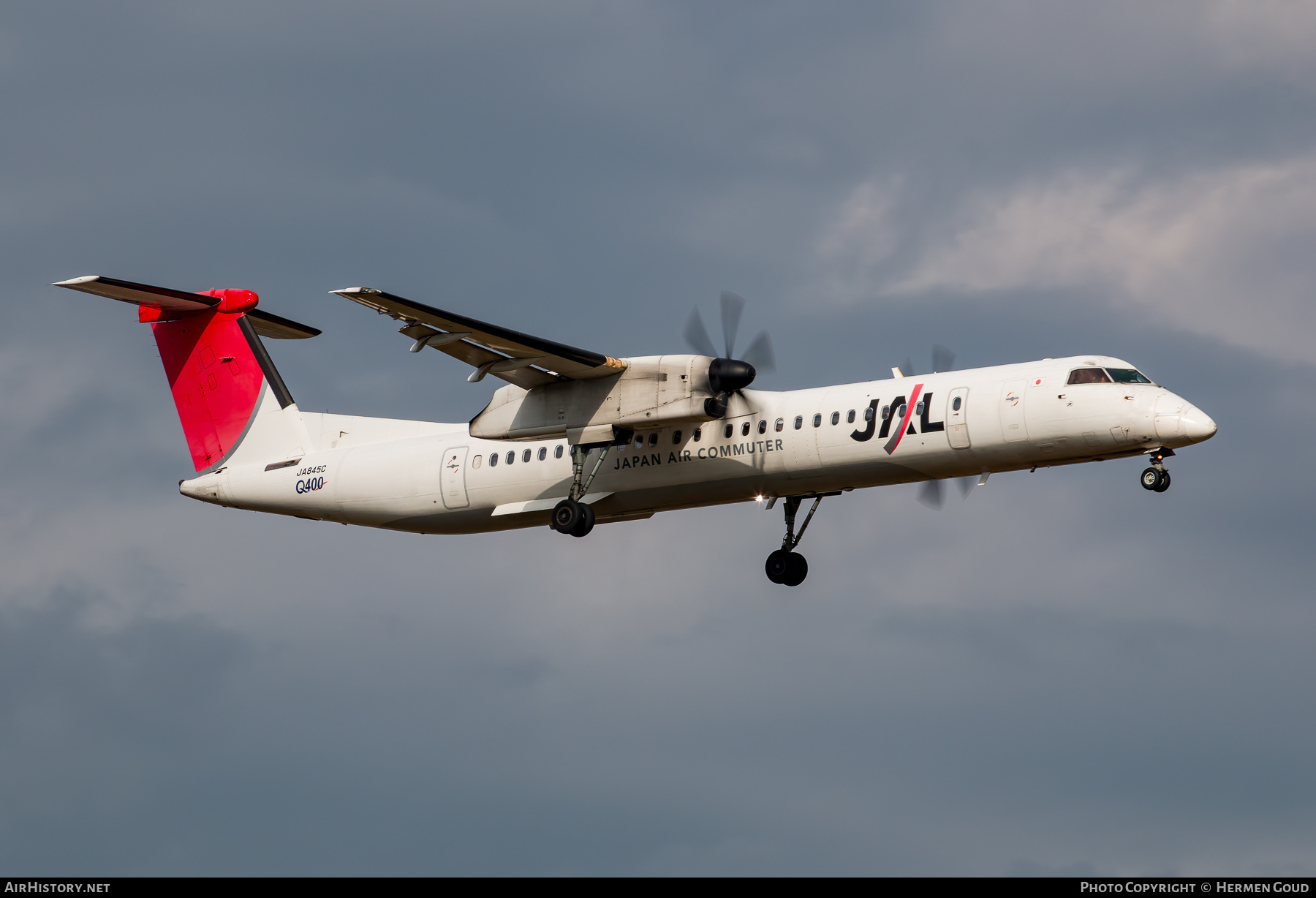 Aircraft Photo of JA845C | Bombardier DHC-8-402 Dash 8 | Japan Airlines - JAL | AirHistory.net #783977