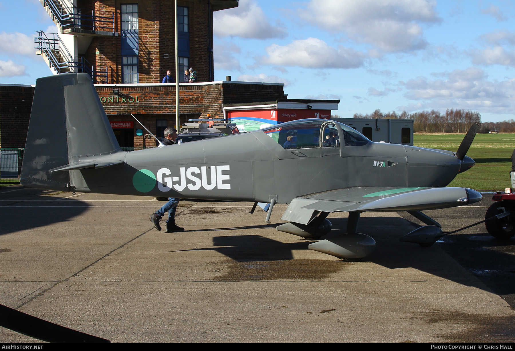 Aircraft Photo of G-JSUE | Van's RV-7A | AirHistory.net #784101