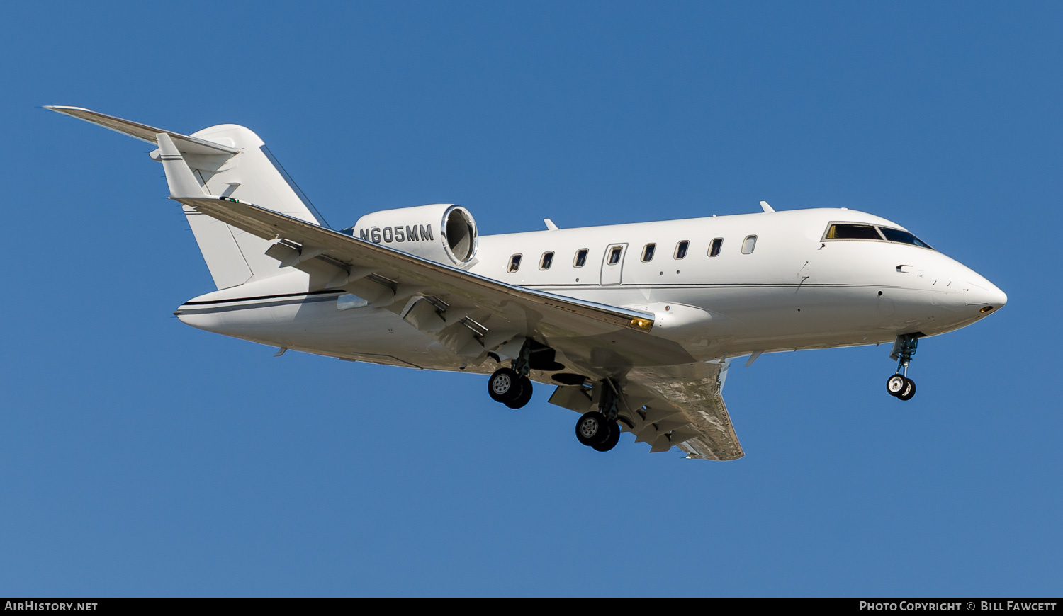 Aircraft Photo of N605MM | Bombardier Challenger 605 (CL-600-2B16) | AirHistory.net #784163
