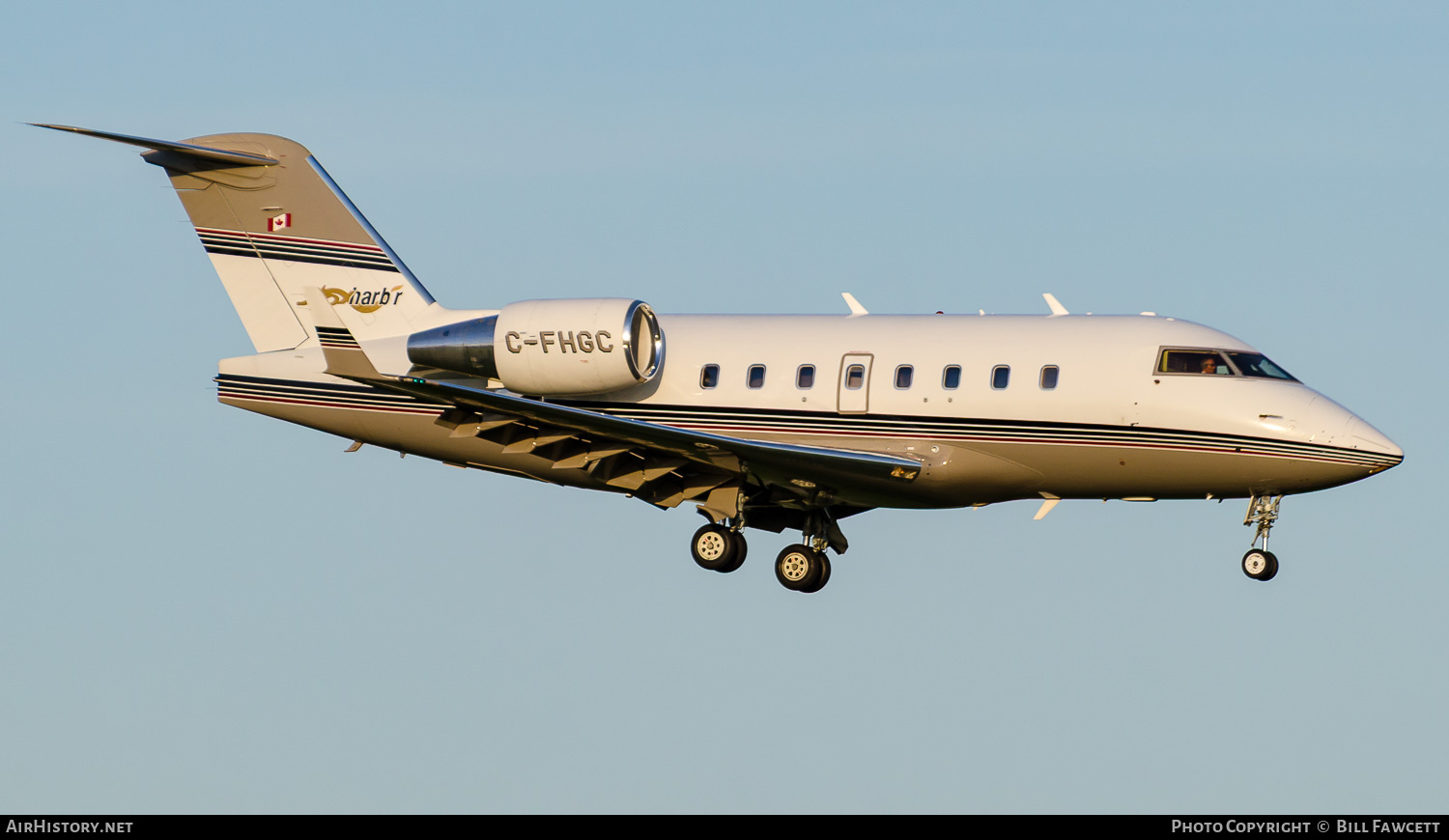 Aircraft Photo of C-FHGC | Bombardier Challenger 604 (CL-600-2B16) | Fox Harb'r Resort | AirHistory.net #784310