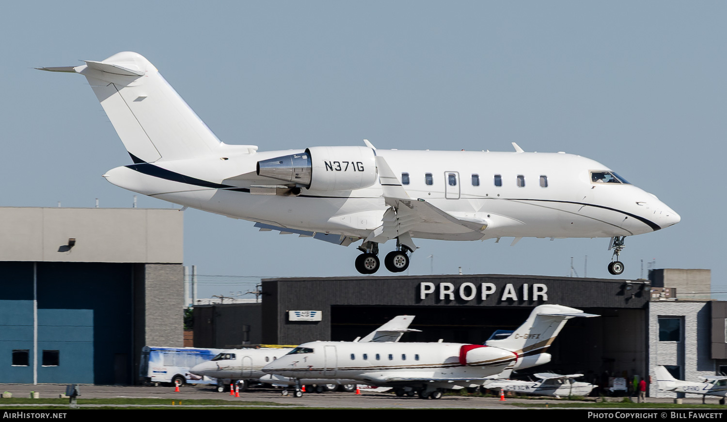 Aircraft Photo of N371G | Bombardier Challenger 605 (CL-600-2B16) | AirHistory.net #784339