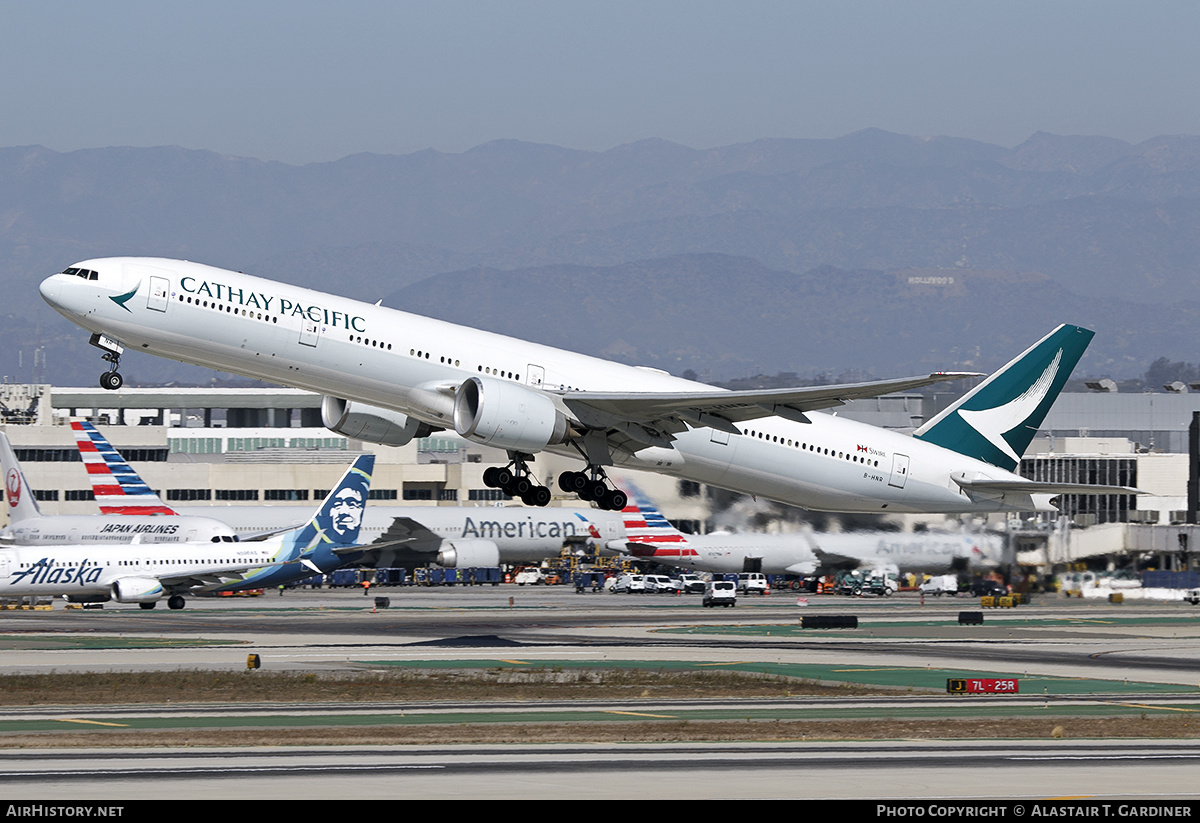 Aircraft Photo of B-HNR | Boeing 777-367/ER | Cathay Pacific Airways | AirHistory.net #784528