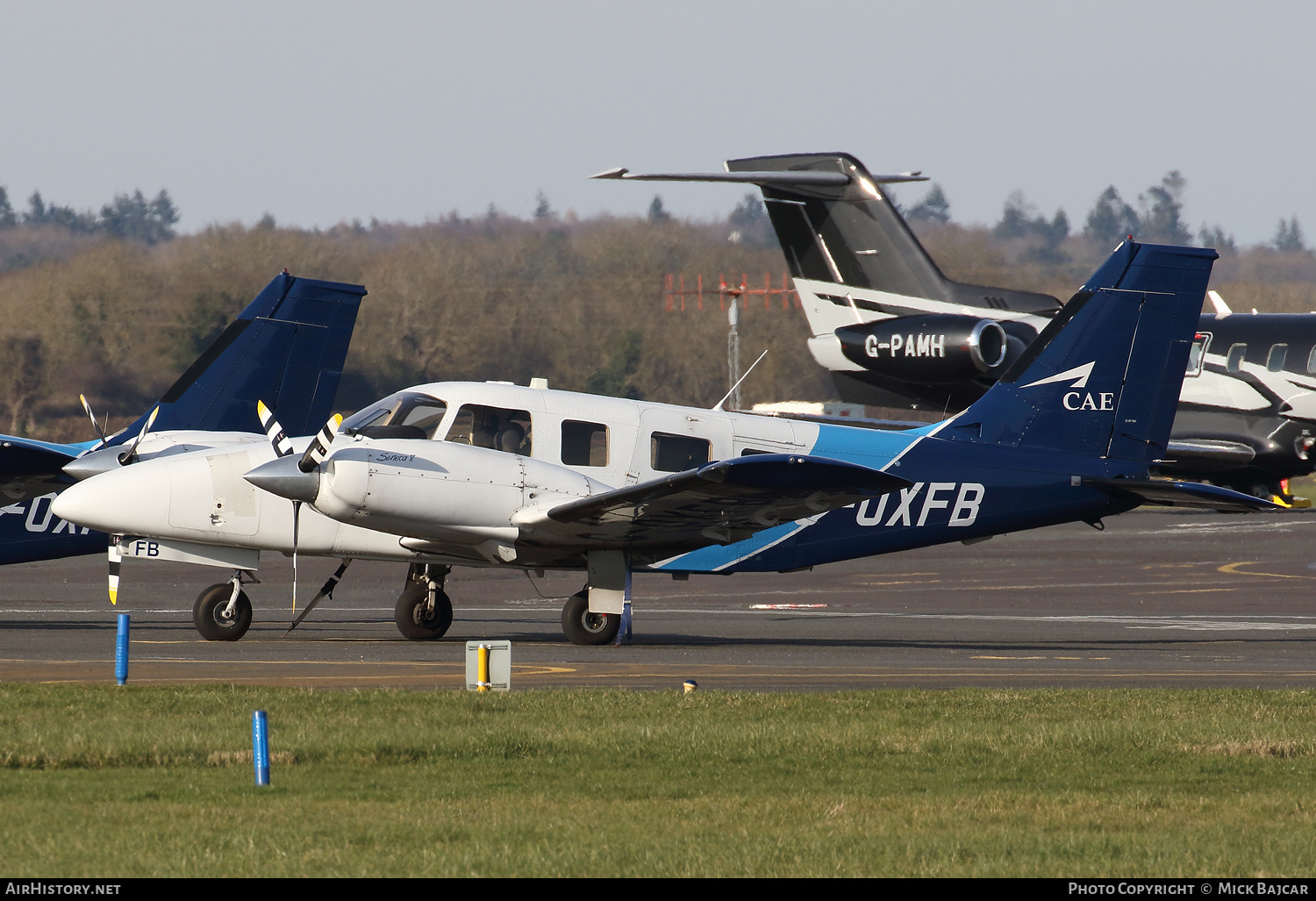 Aircraft Photo of G-OXFB | Piper PA-34-220T Seneca V | CAE Aviation | AirHistory.net #784566