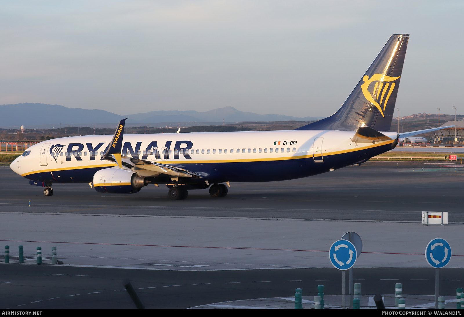 Aircraft Photo of EI-DPI | Boeing 737-8AS | Ryanair | AirHistory.net #784613