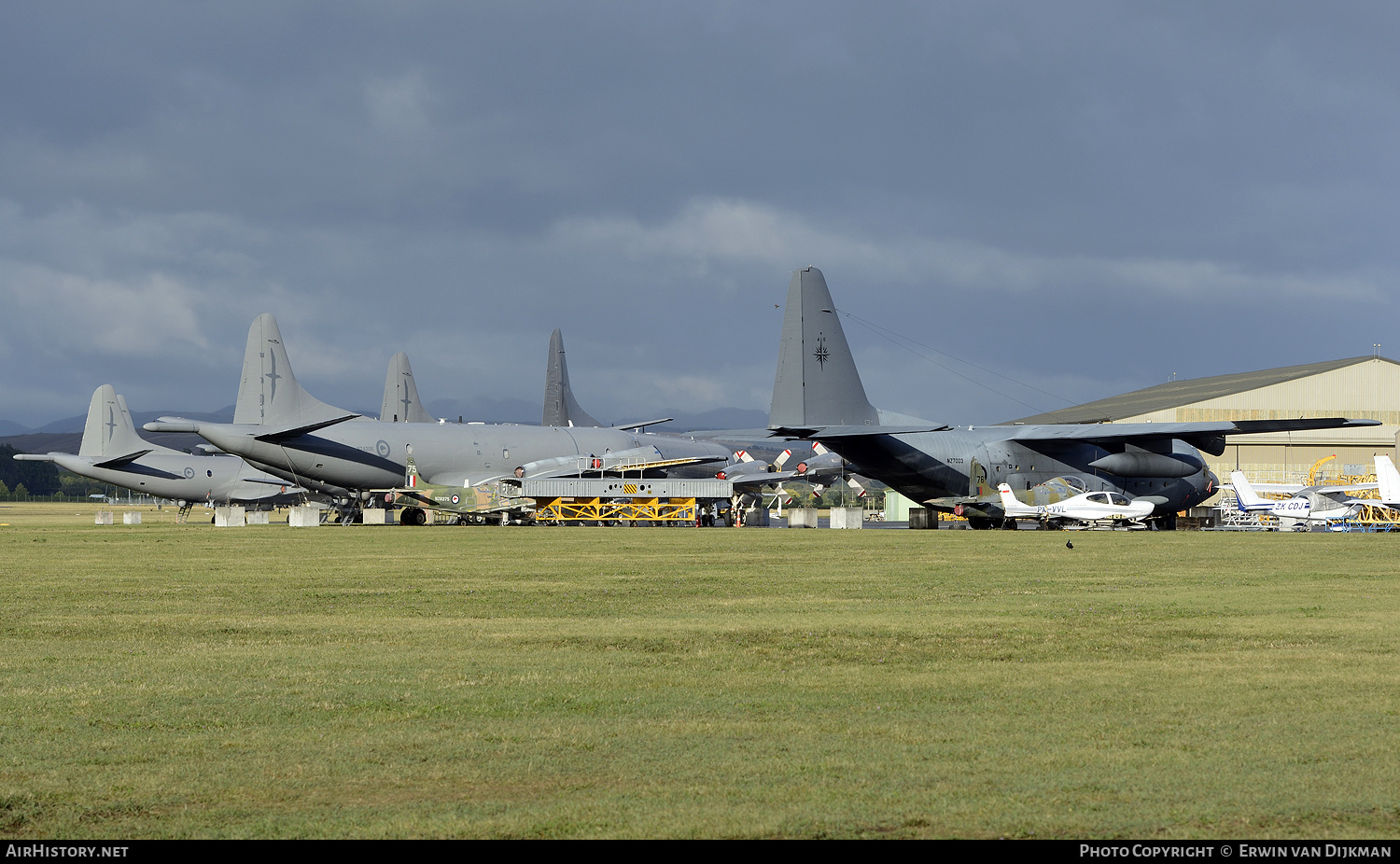 Airport photo of Blenheim - Woodbourne / Marlborough (NZWB / BHE) in New Zealand | AirHistory.net #784746