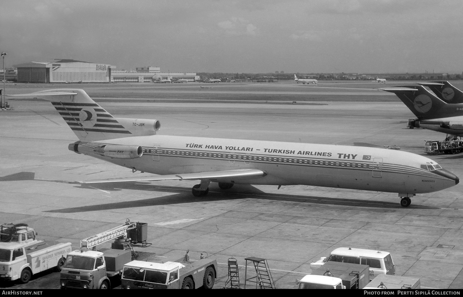 Aircraft Photo of TC-JBM | Boeing 727-2F2/Adv | THY Türk Hava Yolları - Turkish Airlines | AirHistory.net #784771