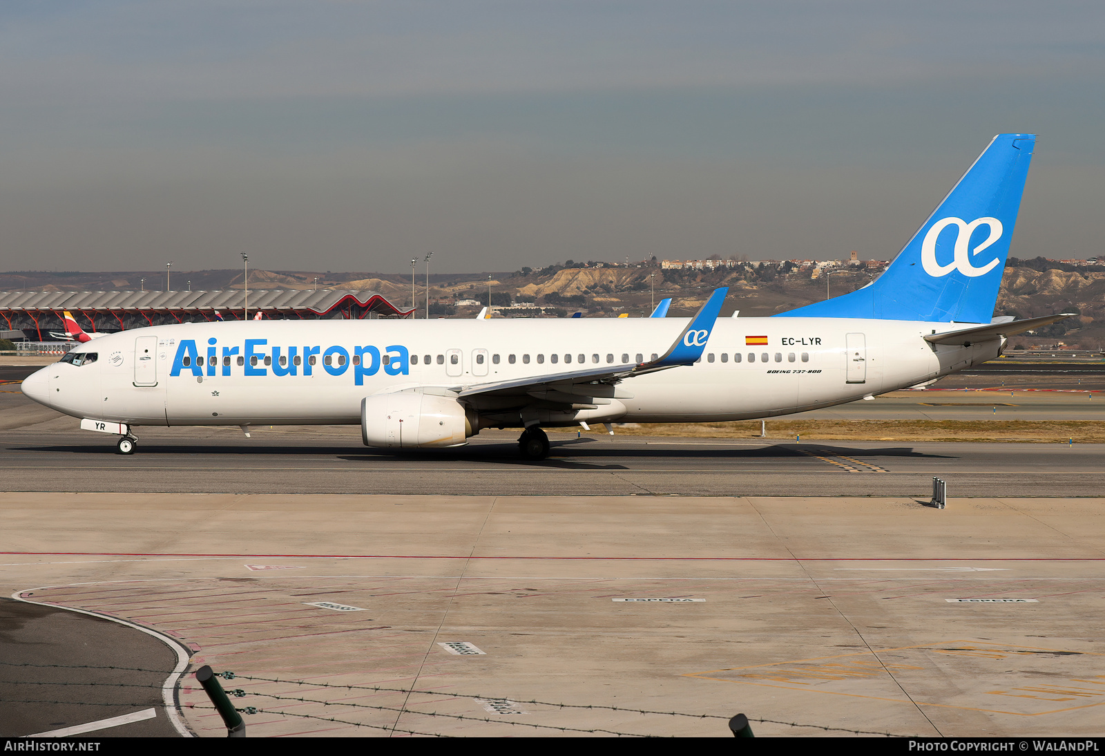 Aircraft Photo of EC-LYR | Boeing 737-85P | Air Europa | AirHistory.net #784800