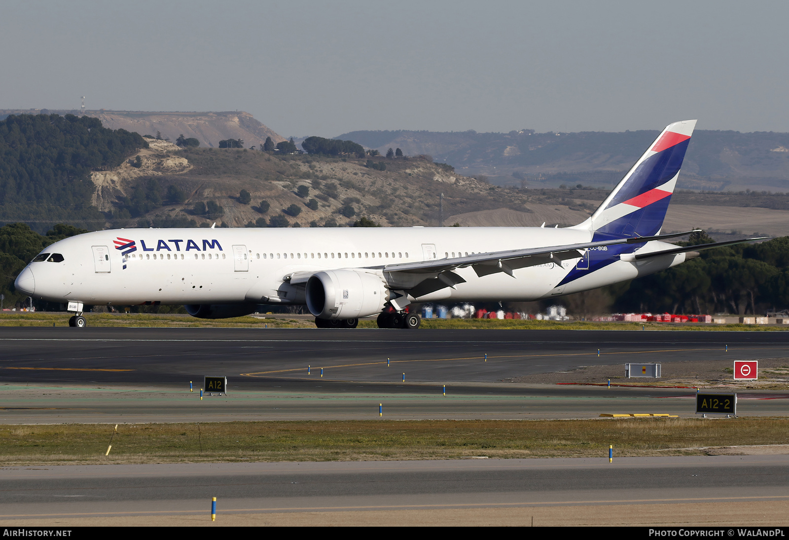 Aircraft Photo of CC-BGB | Boeing 787-9 Dreamliner | LATAM Airlines | AirHistory.net #784815