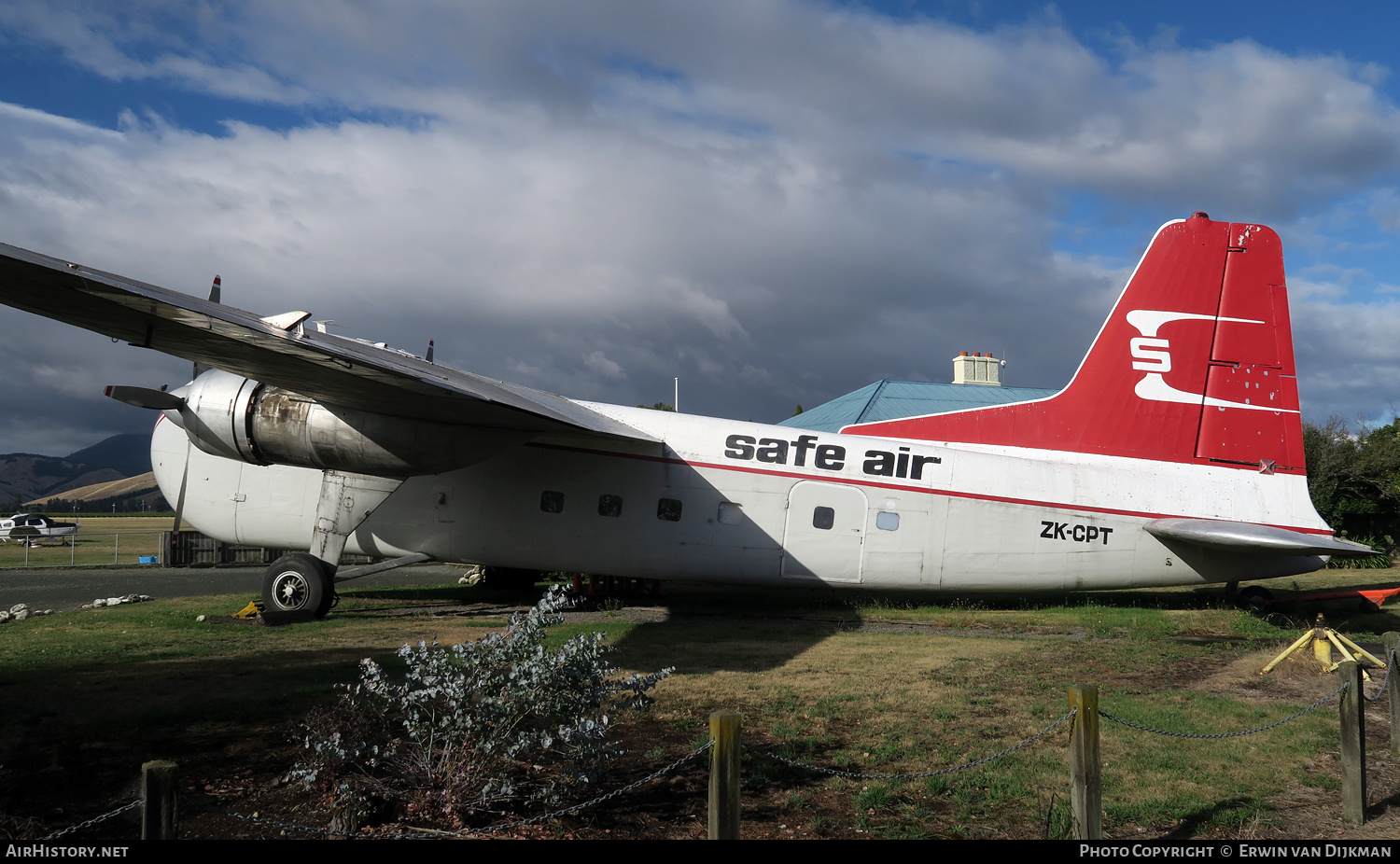 Aircraft Photo of ZK-CPT | Bristol 170 Freighter Mk31E | SAFE Air - Straits Air Freight Express | AirHistory.net #784852