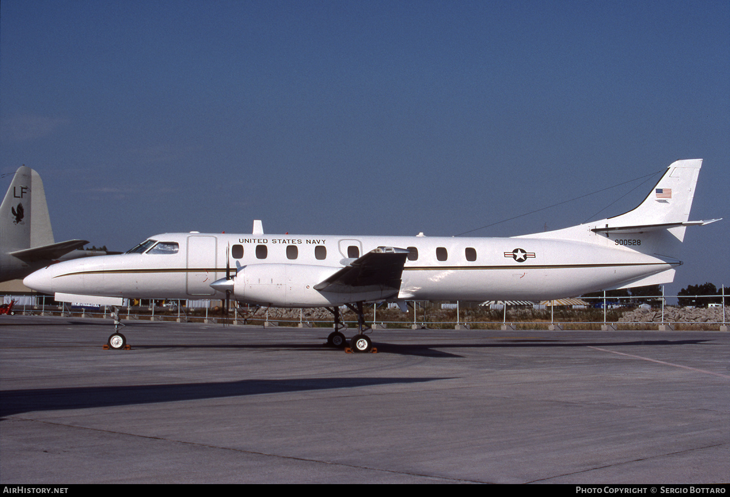 Aircraft Photo of 900528 | Fairchild C-26D Metro 23 | USA - Navy | AirHistory.net #784937