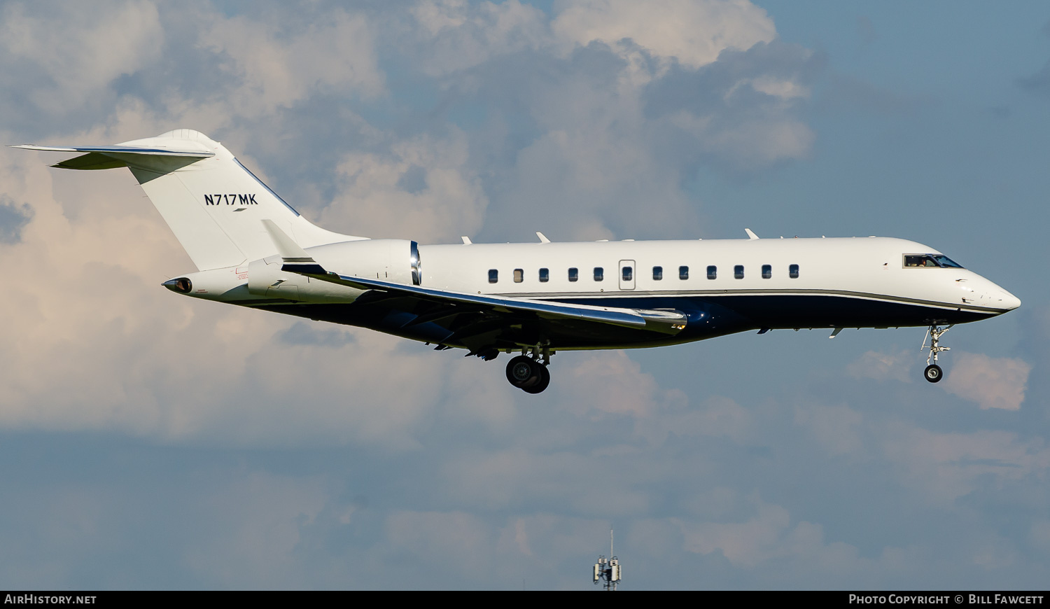 Aircraft Photo of N717MK | Bombardier Global 5000 (BD-700-1A11) | AirHistory.net #784991
