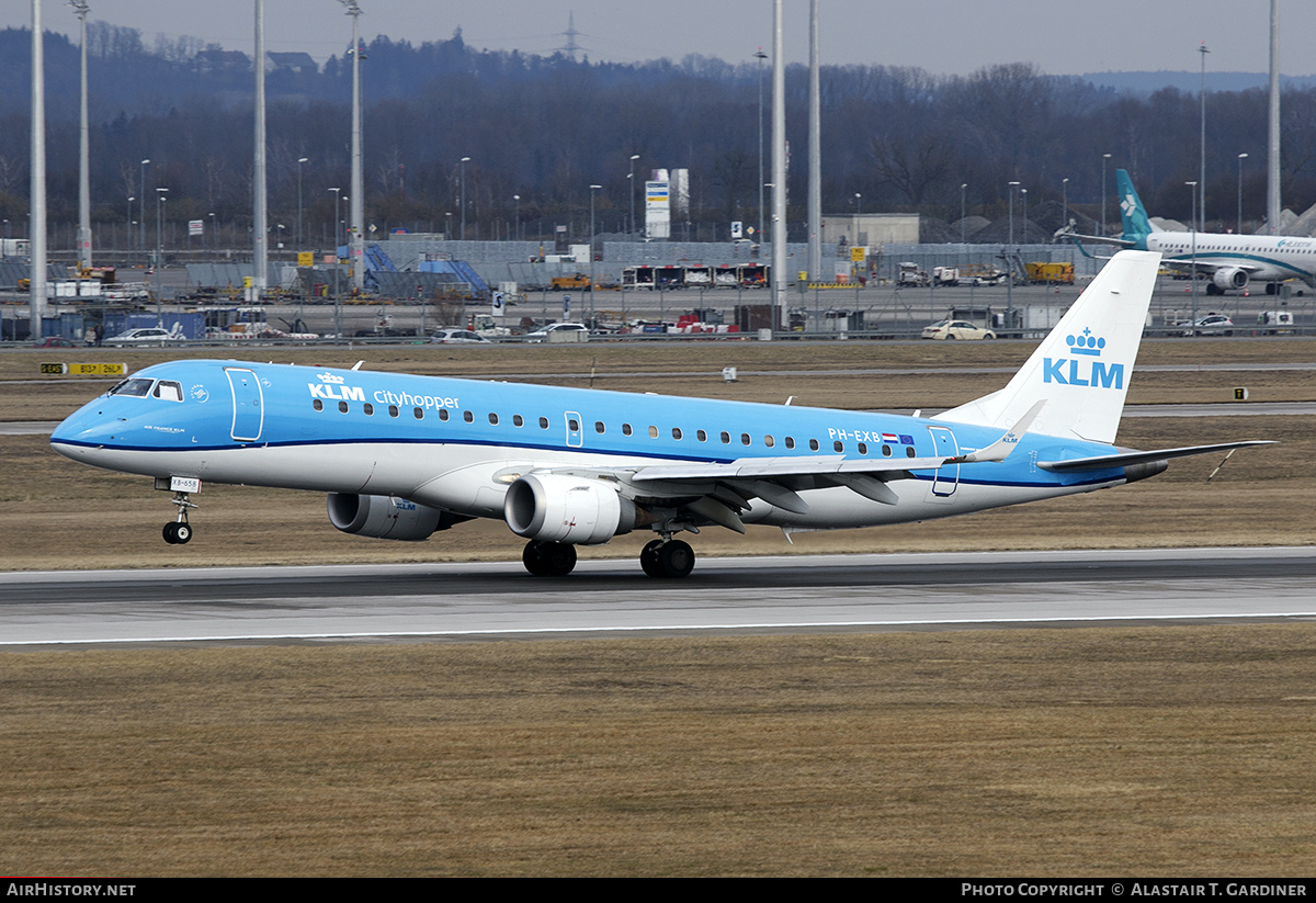 Aircraft Photo of PH-EXB | Embraer 190STD (ERJ-190-100STD) | KLM Cityhopper | AirHistory.net #785051