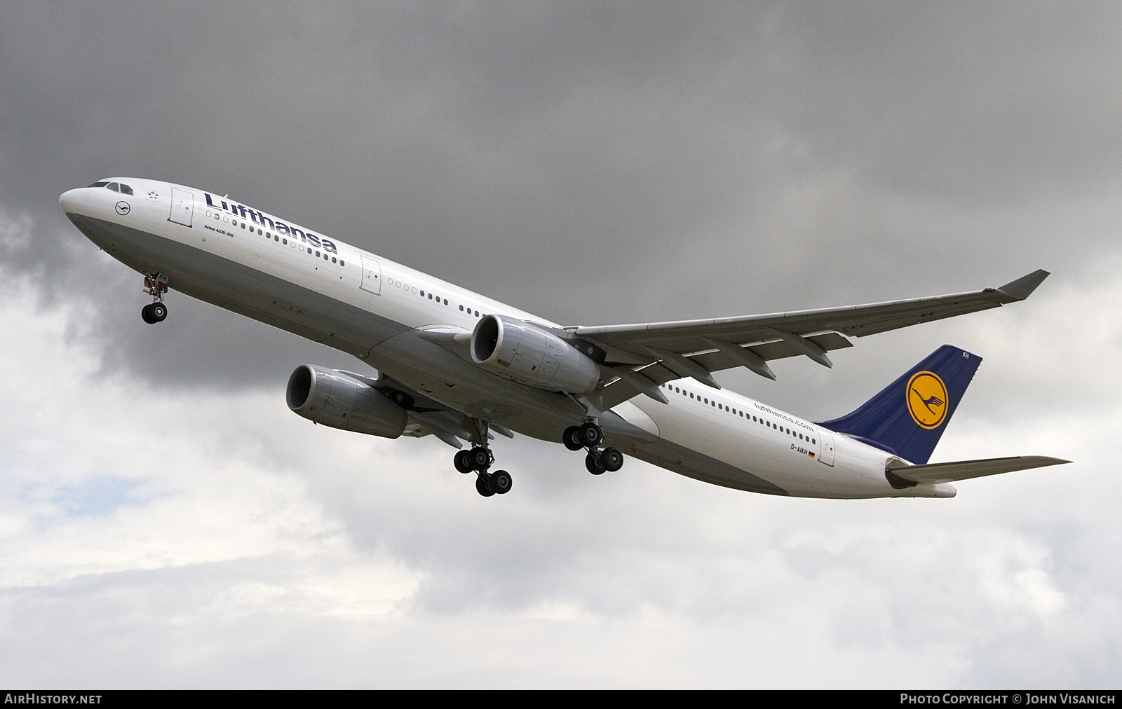 Aircraft Photo of D-AIKH | Airbus A330-343 | Lufthansa | AirHistory.net #785100