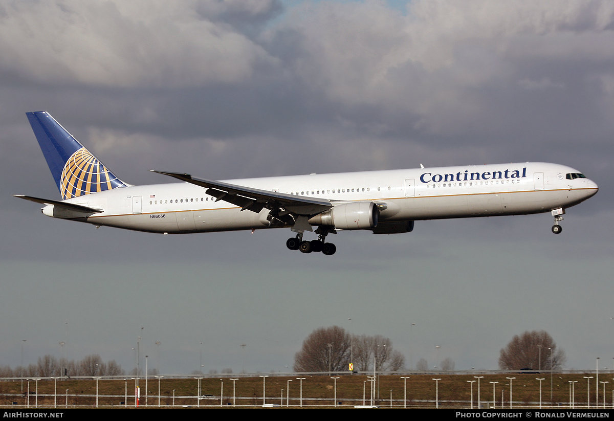 Aircraft Photo of N66056 | Boeing 767-424/ER | Continental Airlines | AirHistory.net #785193