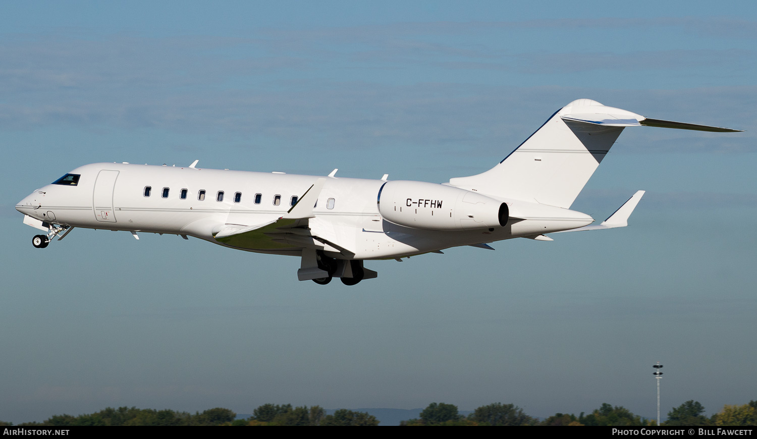 Aircraft Photo of C-FFHW | Bombardier Global 5000 (BD-700-1A11) | AirHistory.net #785238
