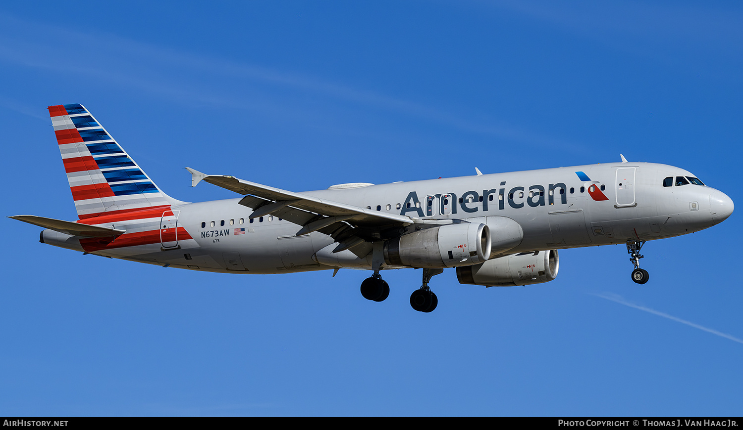 Aircraft Photo of N673AW | Airbus A320-232 | American Airlines | AirHistory.net #785367