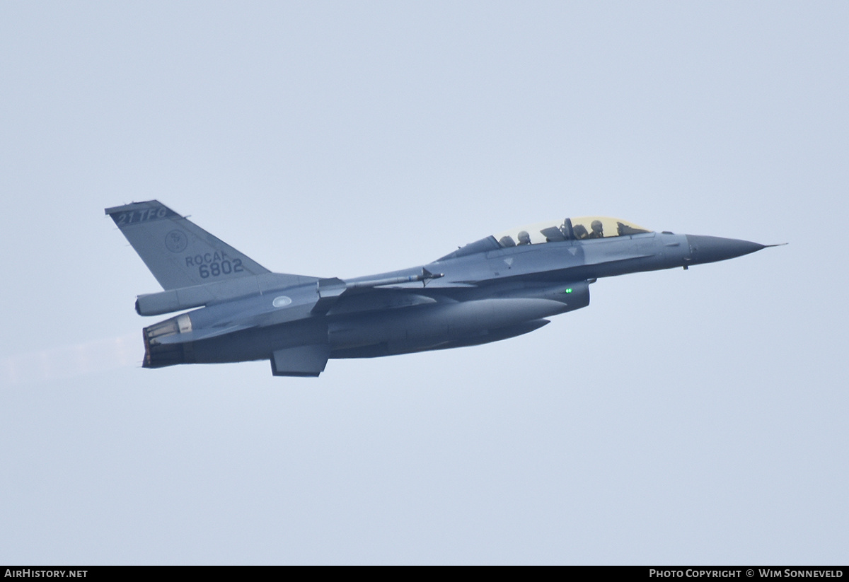 Aircraft Photo of 6802 | Lockheed Martin F-16V Fighting Falcon | Taiwan - Air Force | AirHistory.net #785405